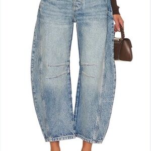 Free People mid rise barrel size 27